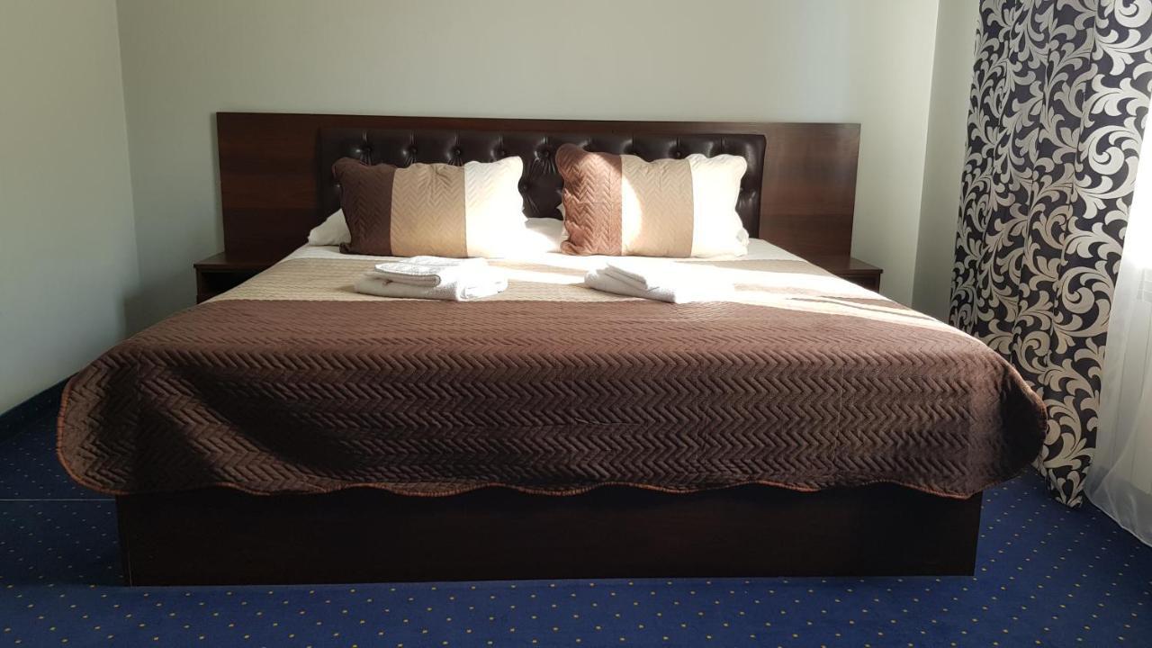 Chernivtsi Apartments מראה חיצוני תמונה