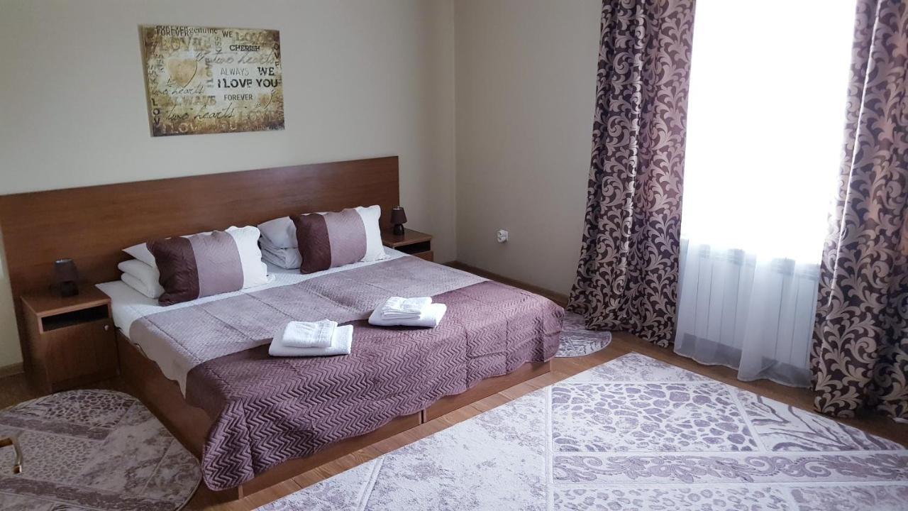 Chernivtsi Apartments מראה חיצוני תמונה